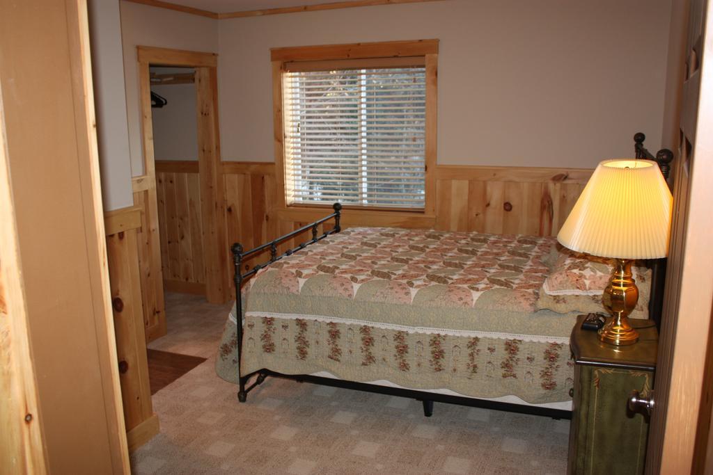 Lake Parlin Lodge & Cabins West Forks Cameră foto