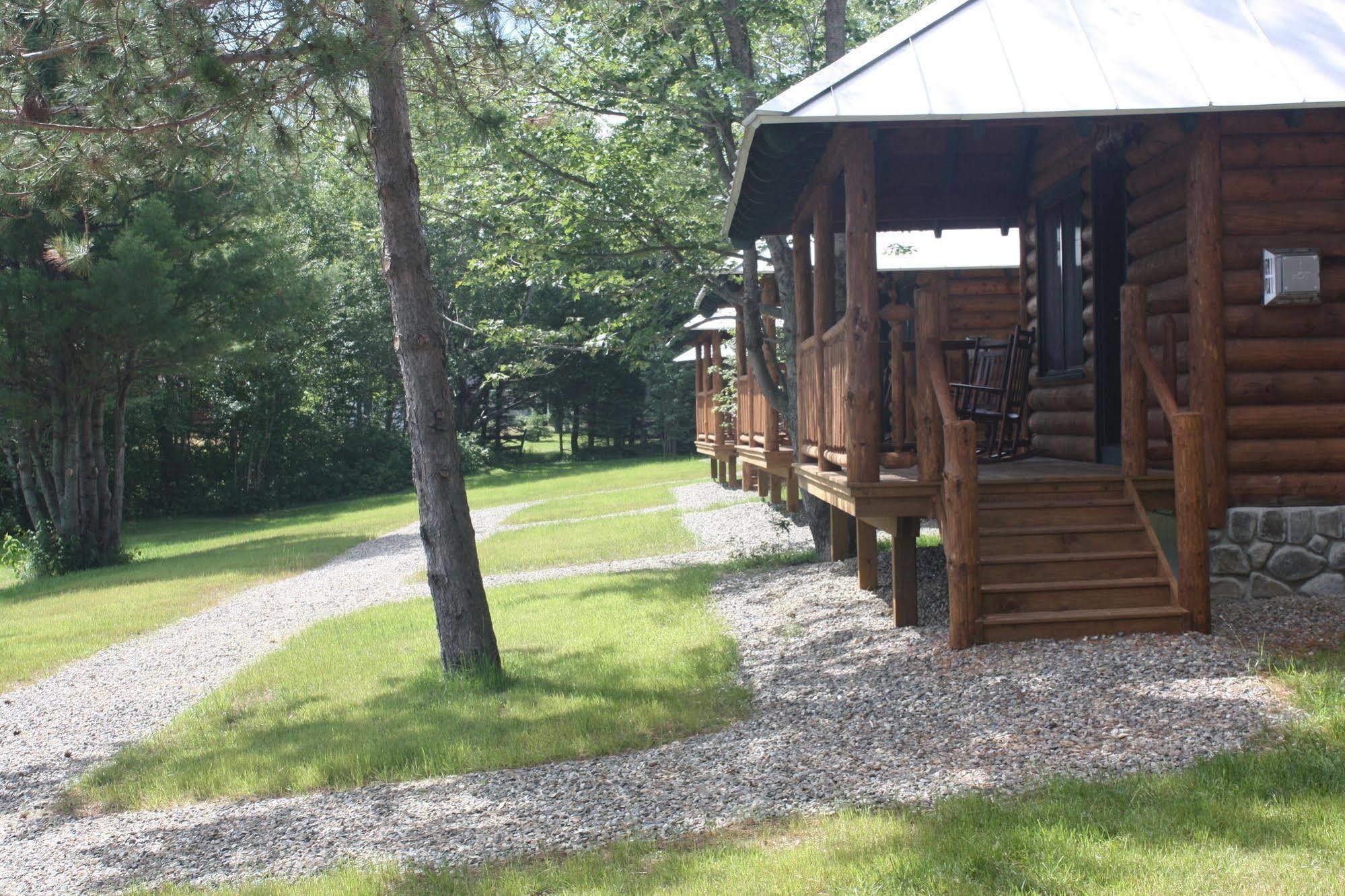 Lake Parlin Lodge & Cabins West Forks Exterior foto